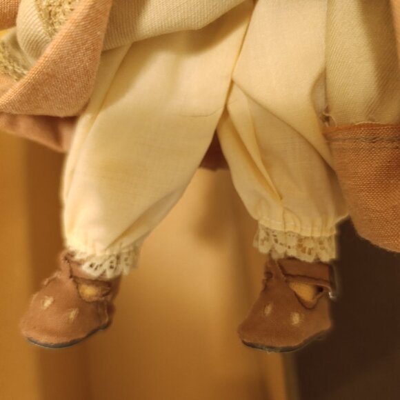 Cracker Barrel Doll Collection - Agnes - Picture 7 of 9